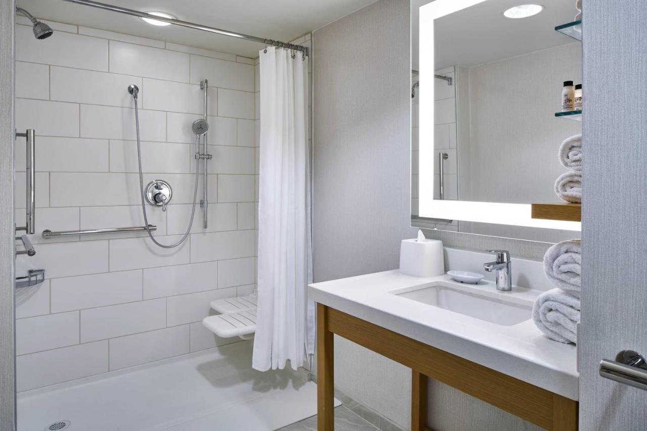 Delta Hotels By Marriott Norfolk Airport מראה חיצוני תמונה