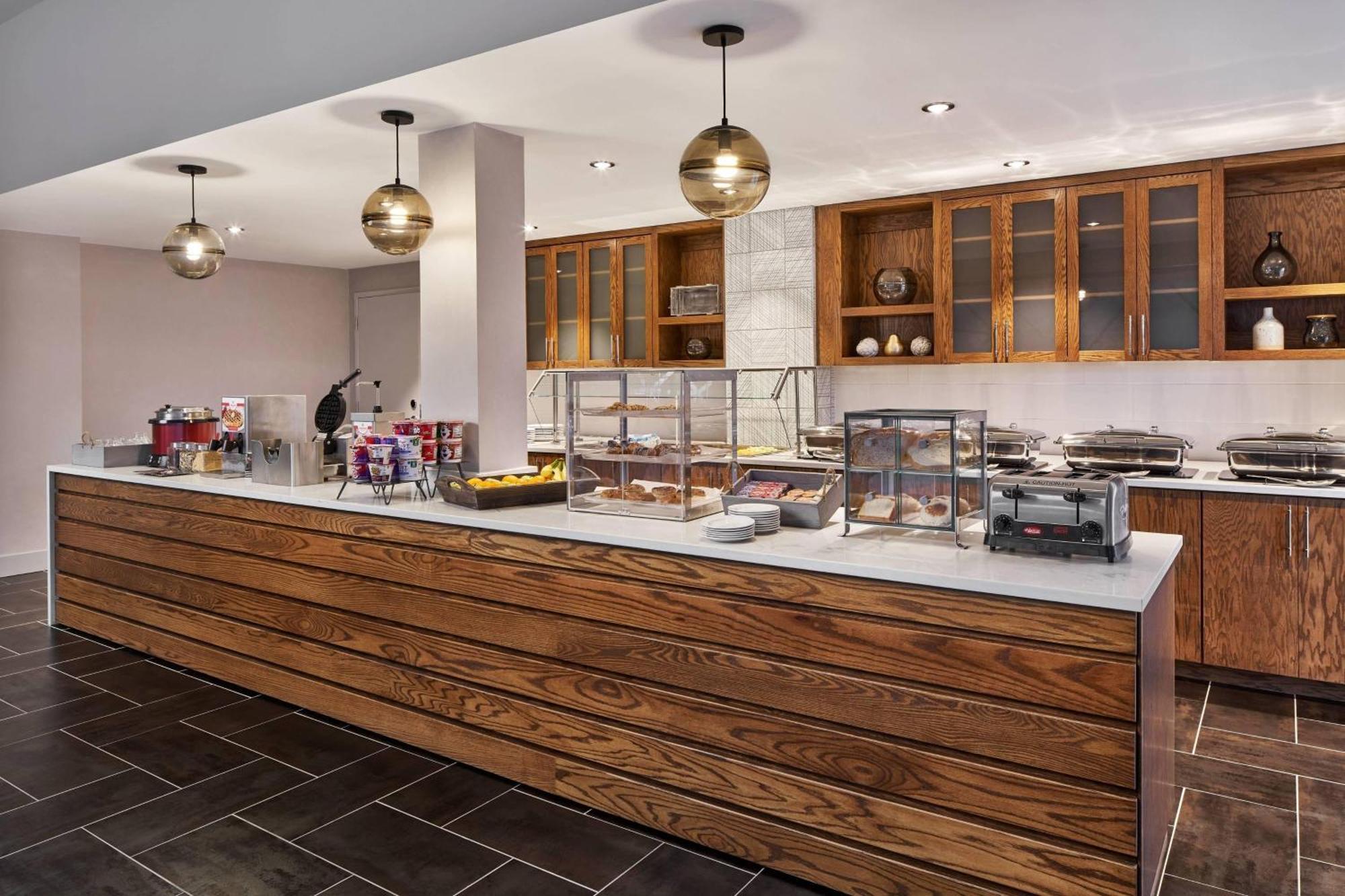 Delta Hotels By Marriott Norfolk Airport מראה חיצוני תמונה